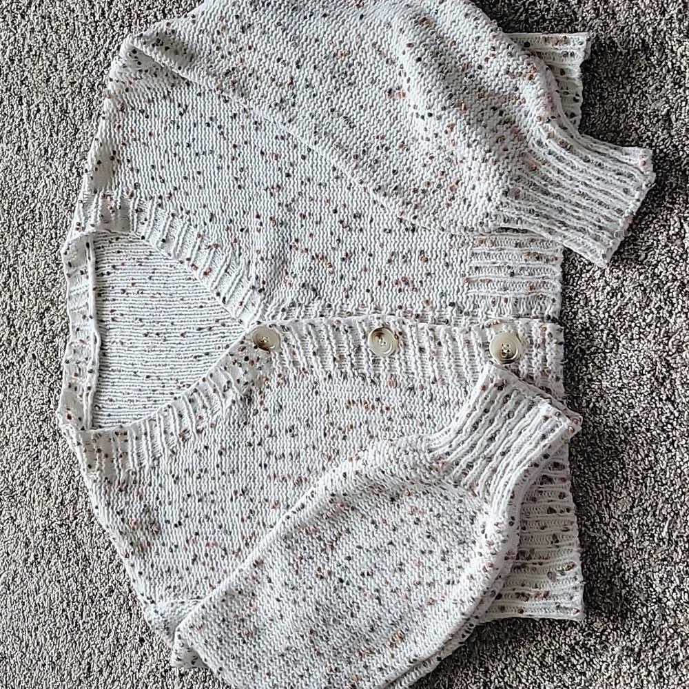 Cropped cardigan